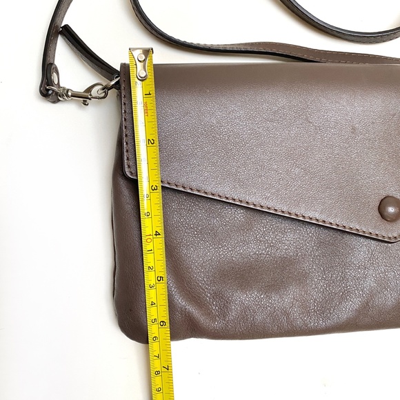 *Gianni Chiarini* Italian Made Leather Clutch - Picture 11 of 14